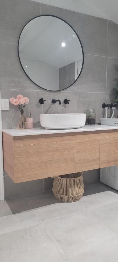 Boutique Beach House In The Heart Of St. Kilda Melbourne Luaran gambar